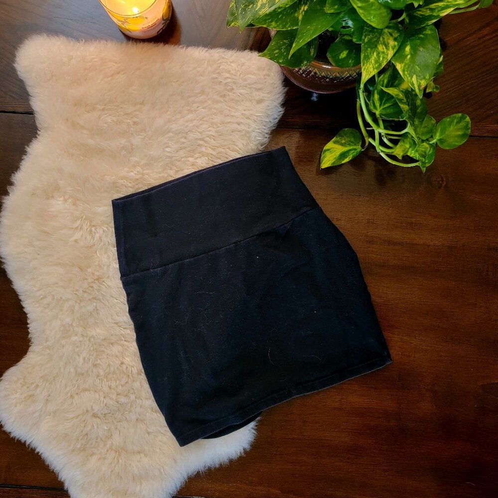 Basic Black Bodycon Mini Skirt Size M